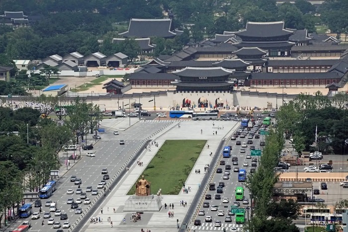 Quảng trường Gwanghwamun: Điểm đến du lịch nổi tiếng ở Seoul,