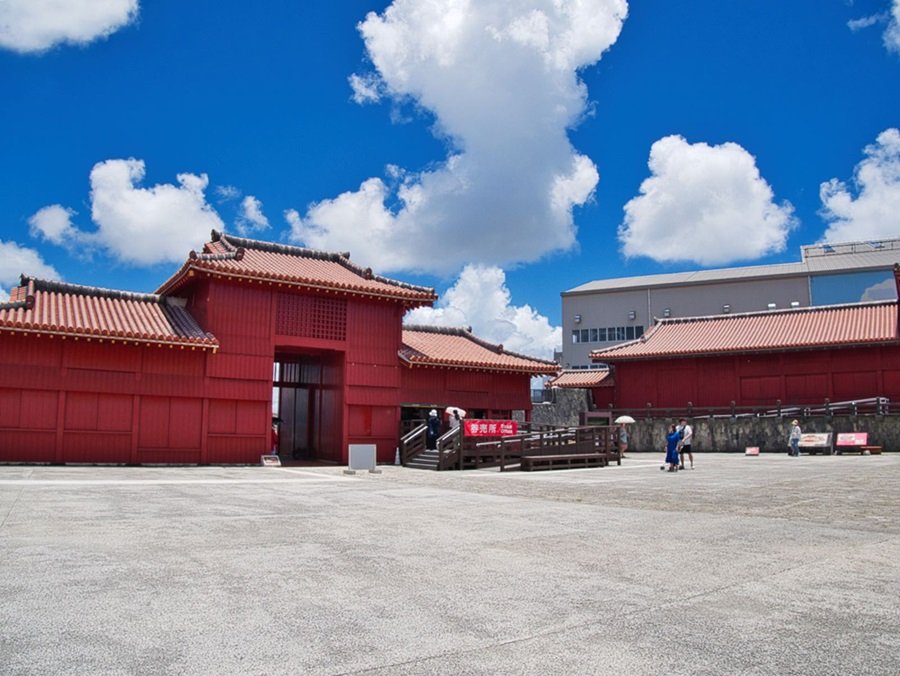 Khu vực Chính điện