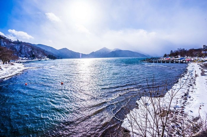 Hồ Chuzenji mùa đông