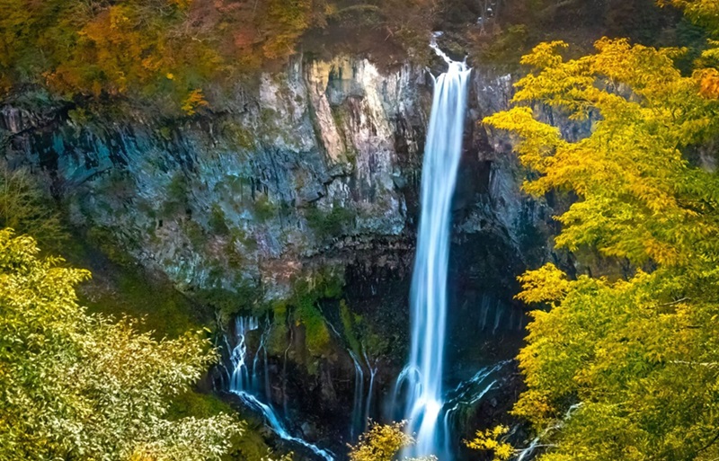 Thác Kegon (華厳の滝)