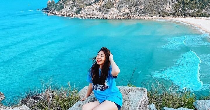 Vịnh Vũng Rô Phú Yên: Vẻ Đẹp Bình Yên Nơi Khúc Giao Mùa Lịch Sử