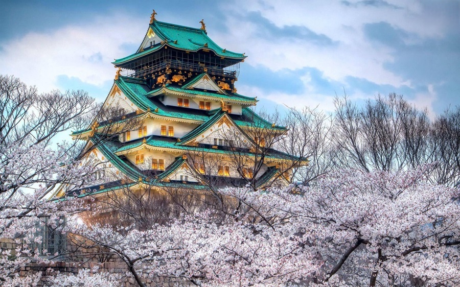 Lâu Đài Osaka
