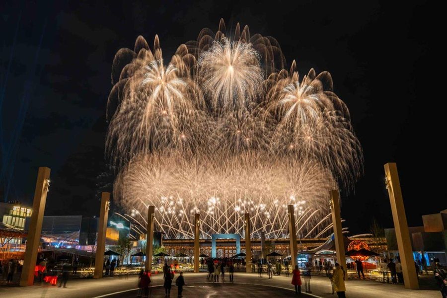 Naniwa Yodogawa Hanabi Taikai