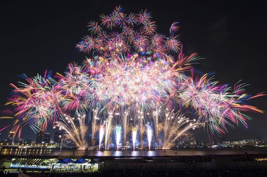 Naniwa Yodogawa Hanabi Taikai