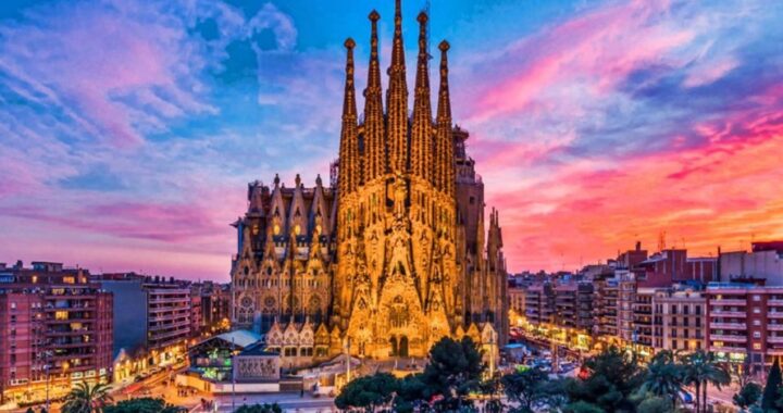 Vương Cung Thánh Đường Sagrada Familia