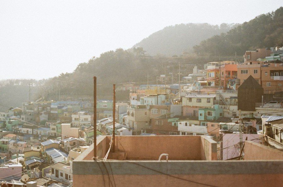 Toàn cảnh làng bích họa Gamcheon trên sườn núi Busan