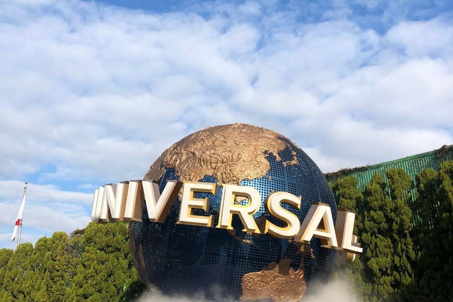 Cổng vào Universal Studios Japan tại Osaka