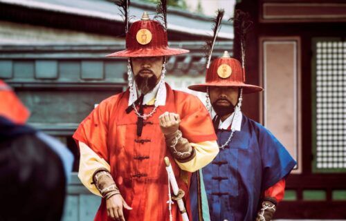 Lễ đổi gác truyền thống tại Hoàng cung Gyeongbokgung, biểu tượng văn hóa Hàn Quốc