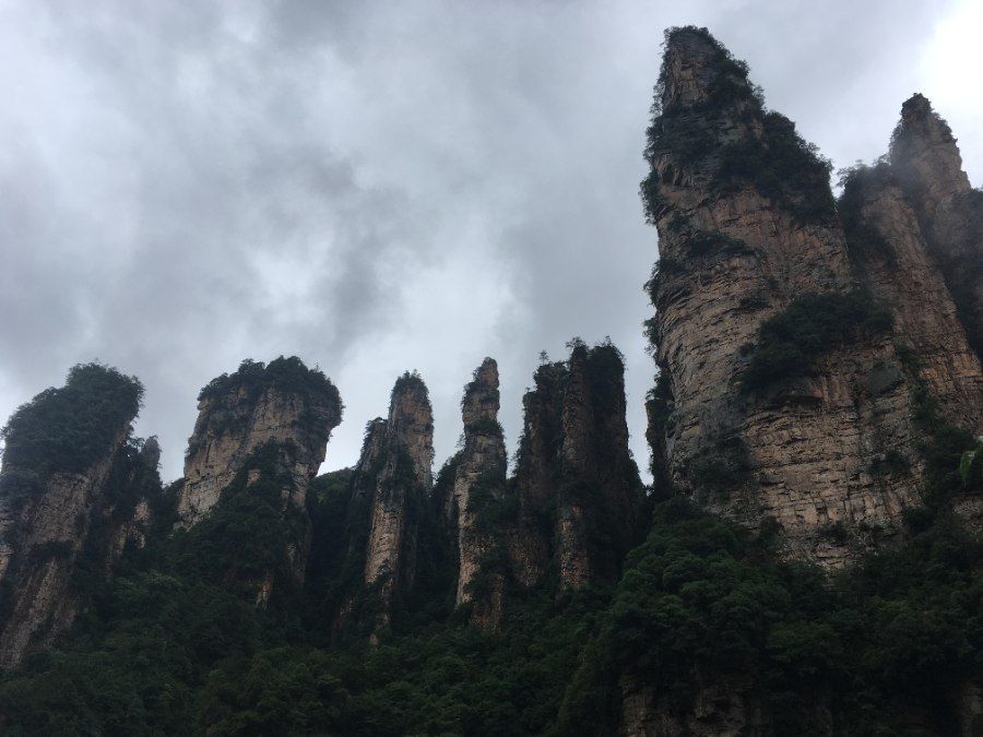 Cảnh quan núi đá kỳ vĩ tại Viên Gia Giới - nguyên mẫu núi Avatar