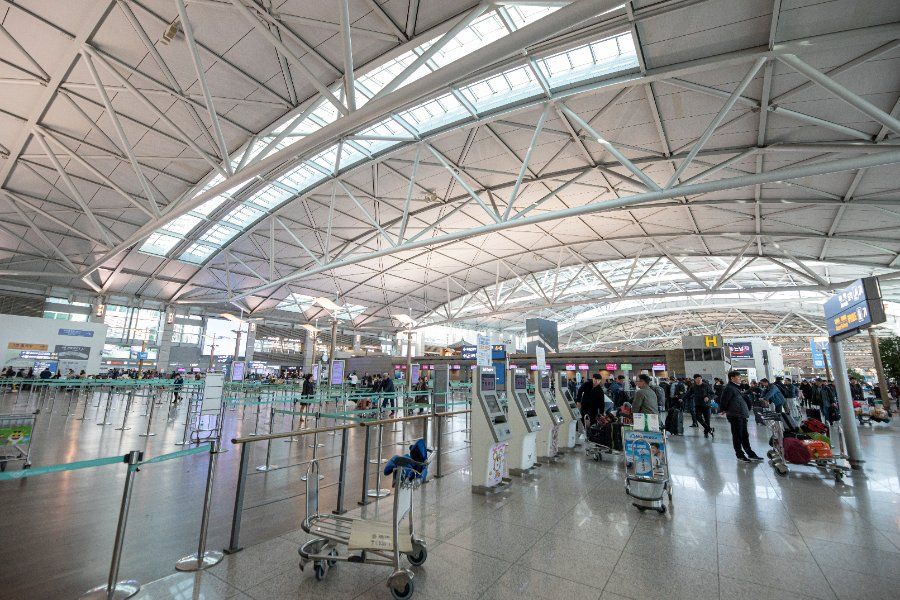 Khu vực làm thủ tục xuất cảnh tại sân bay quốc tế Incheon, Hàn Quốc