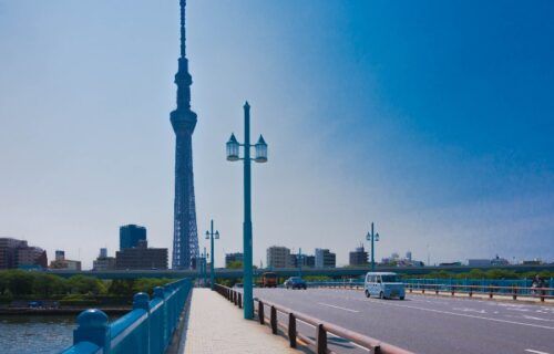 Toàn cảnh tháp Tokyo Skytree cao 634m - tòa tháp cao nhất Nhật Bản