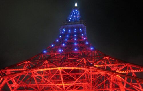 Tokyo Tower - tòa tháp đỏ trắng mang phong cách tháp Eiffel giữa lòng Tokyo