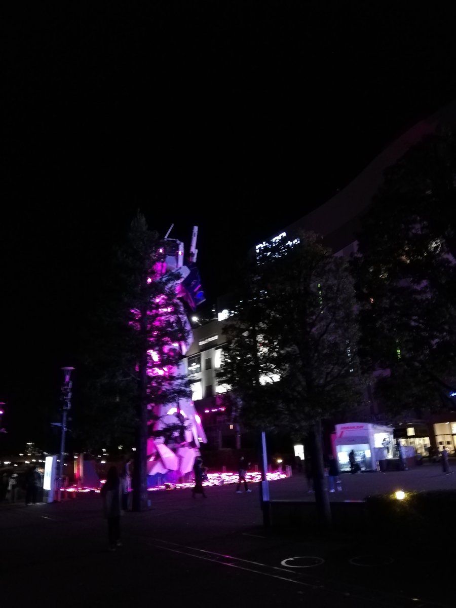 Trung tâm thương mại DiverCity Odaiba Tokyo