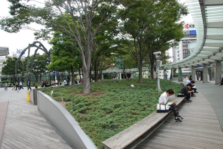 Tượng nhện Maman Roppongi Hills