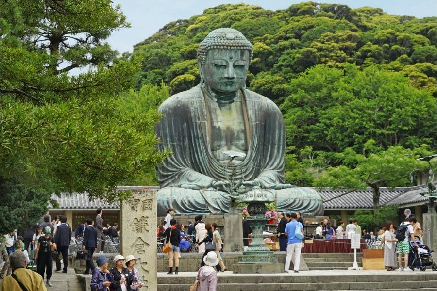 Tượng Đại Phật cao 13,35m bằng đồng tại chùa Kotoku-in, Kamakura