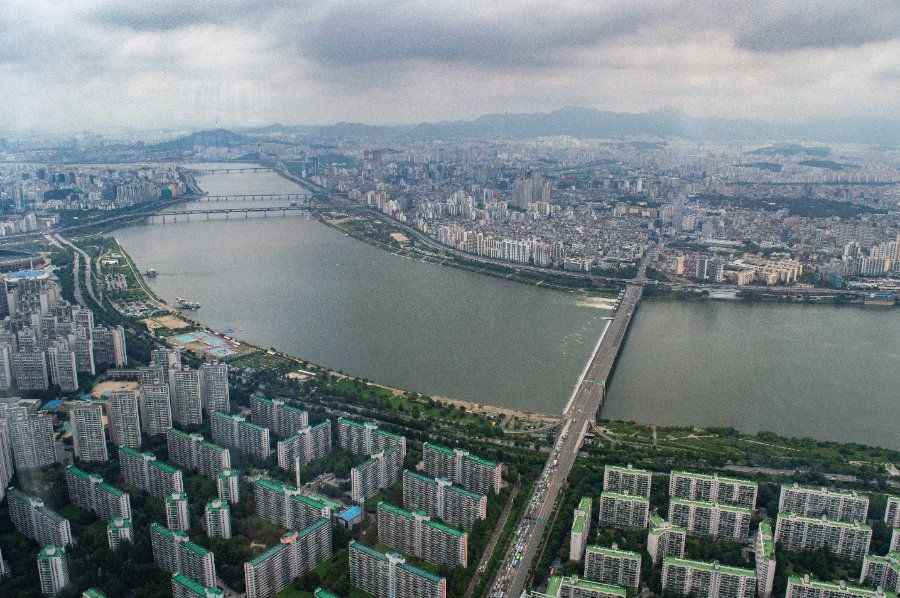 Toàn cảnh sông Hán và thành phố Seoul nhìn từ đài quan sát Seoul Sky